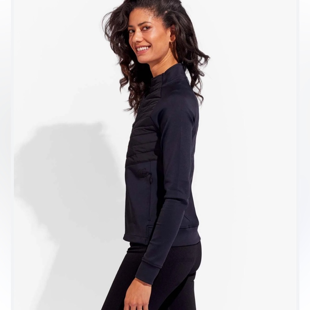 Lululemon black long sleeve top